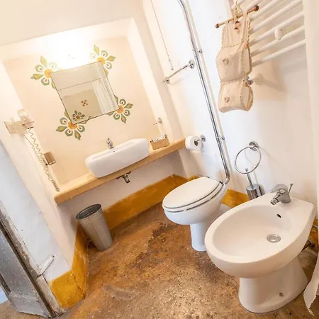 Palazzo Briganti Bed and breakfast Racale